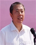 赵 辉